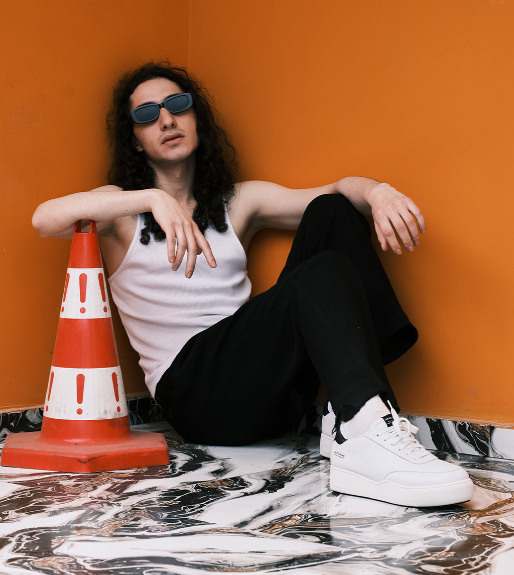 BURGER LOW-TOP WHITE TRAINERS