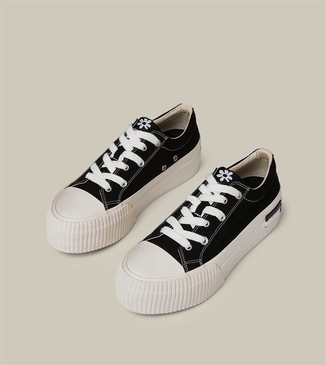 O.G. CLASSIC CANVAS PLATFORM BLACK SNEAKERS