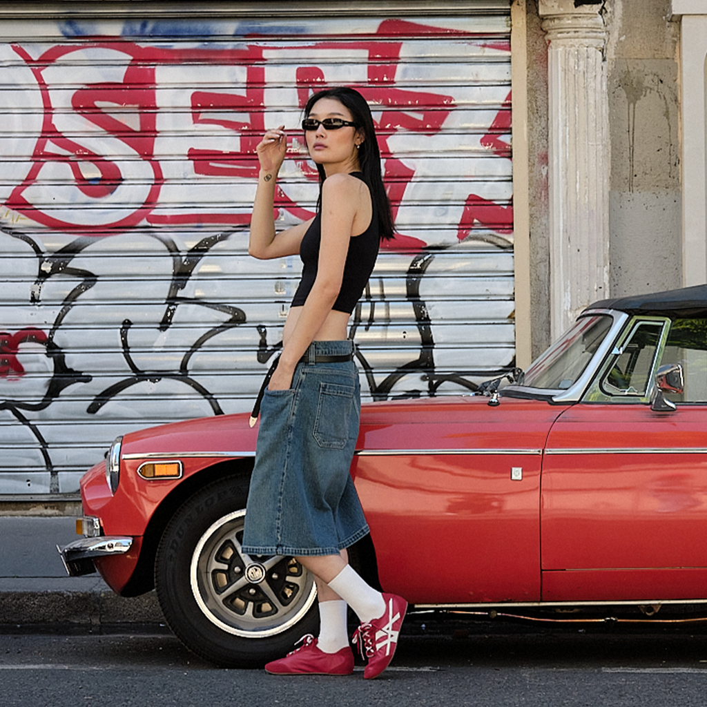 BALLET RED LOW-TOP LOGO FLAT RUNNER